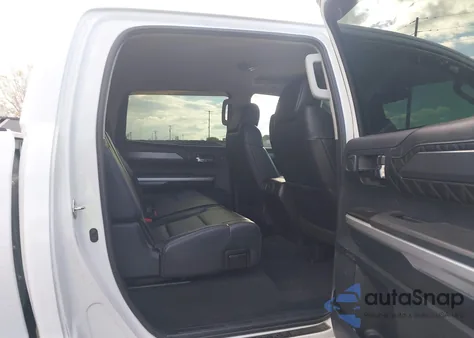 2015 Toyota Tundra Platinum 5.7L V8 z USA, uszkodzony, nr VIN 5TFAW5F13FX486514